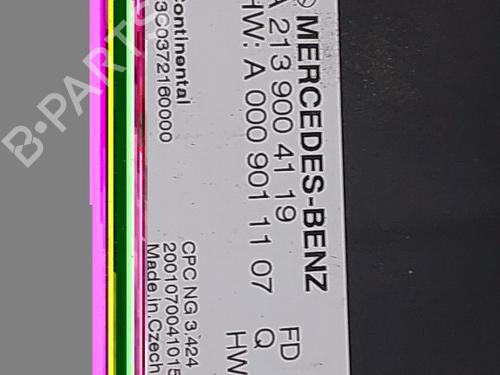 Used Gearbox control unit Gearbox control unit MERCEDES-BENZ A-CLASS (W177) AMG A 35 4-matic (177.051) (306 hp) 33129582 33129582