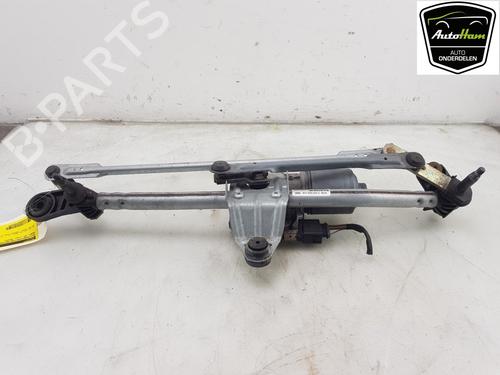 Used Front wipers mechanism AUDI A3 Limousine (8VS, 8VM) 1.4 TFSI (125 hp) 16352449