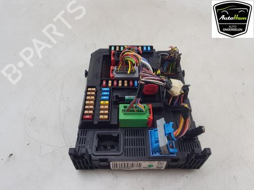 Fuse box PEUGEOT 208 I (CA_, CC_) 1.2 VTI 82 | BP17474832E1 