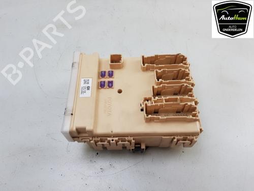 Used Fuse box Fuse box TOYOTA RAV 4 IV (_A4_) 2.5 Hybrid 4WD (AVA44, AVA44_) (197 hp) 13419751 13419751