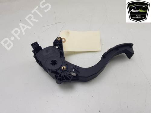 pedal-renault-arkana-i-lcm_-ldn_-16-e-tech-145-ldmu-180108467r-2019-18856254 main image