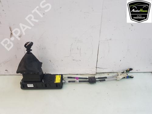 Used Gear lever OPEL ASTRA L Sports Tourer (OV5) 1.2 (FRHNSL, FRHNSR) (131 hp) 18167011