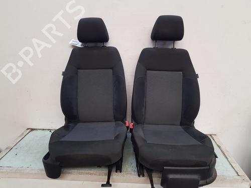 Sæde sæt VW POLO V (6R1, 6C1) 1.2 TSI (105 hp) 30902992