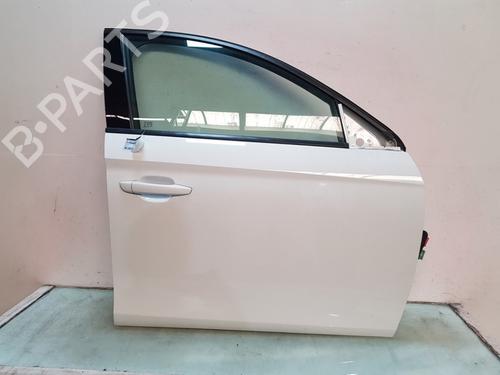 Used Right front door OPEL CORSA F (P2JO) 1.2 (68) (131 hp) 26872917