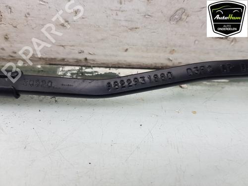 Front windshield wiper arm PEUGEOT 2008 II (UD_, US_, UY_, UJ_, UR_, UC_) 1.2 PureTech 100 (USHNK) | BP23239464C143 