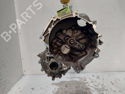 Caixa de velocidades Caixa de velocidades SKODA FABIA III (NJ3) 1.0 TSI (95 hp) 36640632 36640632