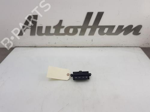 switch-renault-captur-ii-hf_-tce-130-hfmf-25980832r-259808321r-2020-12036157 main image
