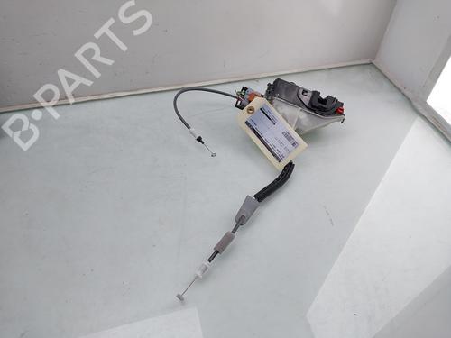 Used Rear left lock OPEL CORSA F (P2JO) 1.2 (68) (101 hp) 25926094