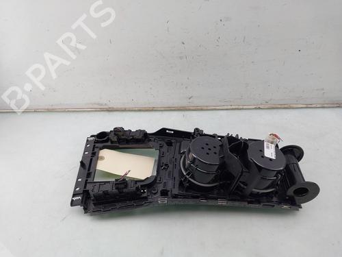 Middle console VW GOLF VII (5G1, BQ1, BE1, BE2) 1.0 TSI | BP34057174I22 - Image 6
