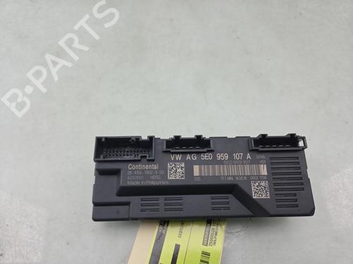 Andre SKODA OCTAVIA III Combi (5E5, 5E6) 1.0 TSI (115 hp) 30814799