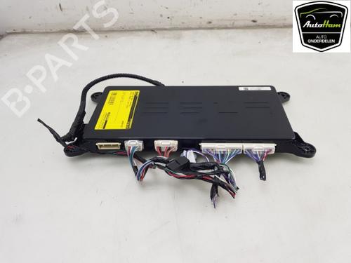 Used Control unit Control unit TESLA MODEL X (5YJX) 75D AWD (525 hp) 16531473 16531473
