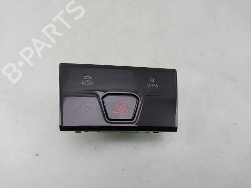 Used Warning switch Warning switch VW GOLF VIII Variant (CG5, DB5) 2.0 TDI (150 hp) 29750378 29750378