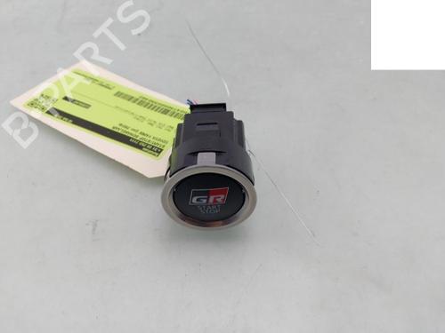 Used Switch Switch TOYOTA YARIS (_P21_, _PA1_, _PH1_) 1.5 Hybrid (MXPH10, MXPH11) (116 hp) 32319622 32319622