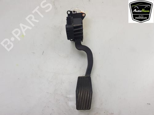 Used Pedal OPEL CORSA D (S07) 1.2 (L08, L68) (86 hp) 13102984