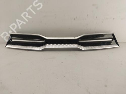 Used Grille Grille 37151009 37151009