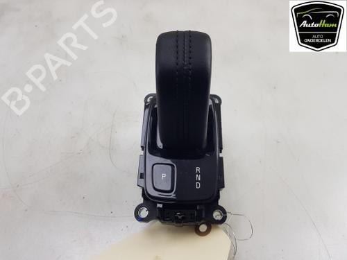 Used Gear lever Gear lever VOLVO V60 II (225) T6 Plug-in Hybrid AWD (340 hp) 21216474 21216474