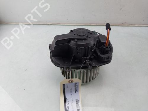 Used Heater blower motor VW TOUAREG (7P5, 7P6) 3.0 V6 TDI (245 hp) 26681592