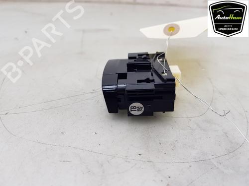 Switch TOYOTA COROLLA Estate (_E21_) 1.8 Hybrid (ZWE211W) | BP17985758I30 
