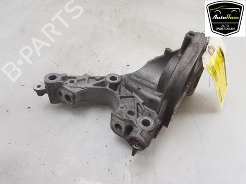 Used Engine mount Engine mount MERCEDES-BENZ A-CLASS (W177) A 200 (177.087) (163 hp) 18028274 18028274