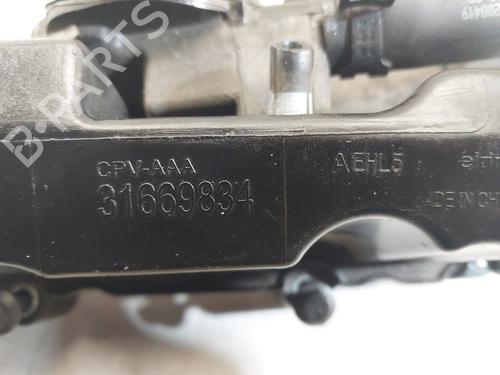 Andre VOLVO XC40 (536) T5 Plug-in Hybrid | BP39209606O1 - Image 4