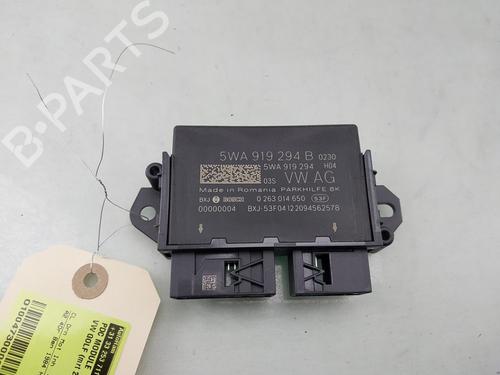 Used Electronic module Electronic module VW GOLF VIII (CD1, DA1) 2.0 TSI R 4motion (320 hp) 33718105 33718105