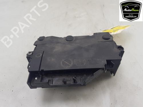 Fuse box VOLVO V40 Hatchback (525) D4 | BP16352633E1 - Image 3