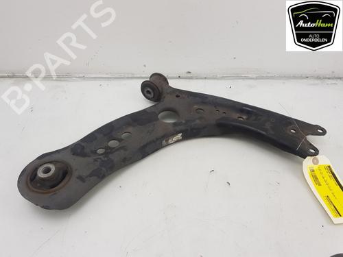 Used Right front suspension arm AUDI A3 (8V1, 8VK) 2.0 TDI (150 hp) 15424200