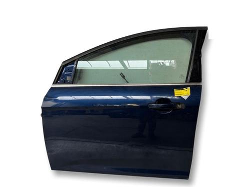left-front-door-ford-focus-iii-2010-2011-2012-2013-2014-2015-2016-2017-2018-2019-2020-40450999 main image