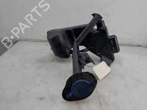 Used Windscreen washer tank MERCEDES-BENZ GLC (X253) 250 4-matic (253.946) (211 hp) 30610765