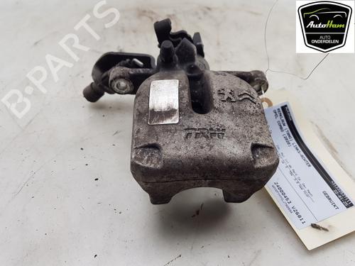 Venstre bremsekaliber bag OPEL COMBO Box Body/MPV (K9) 1.5 D (102 hp) 23144112