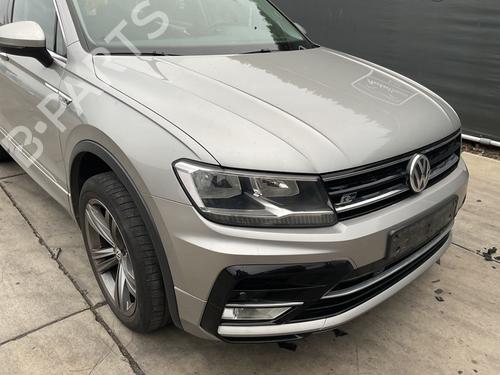 Used Front bumper VW TIGUAN (AD1, AX1) 1.4 TSI (125 hp) 31260280