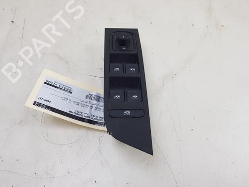 Used Switch Switch SKODA SCALA (NW1) 1.0 TSI (116 hp) 32702062 32702062