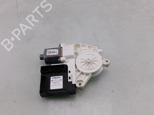 Modulo electronico Modulo electronico VW GOLF PLUS V (5M1, 521) 1.6 FSI (115 hp) 33884327 33884327