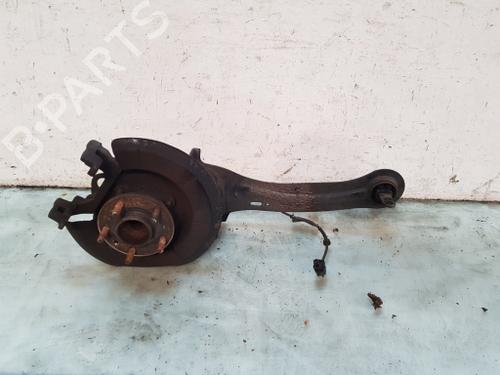 right-rear-steering-knuckle-volvo-v40-hatchback-525-2012-2013-2014-2015-2016-2017-2018-2019-24227614 main image