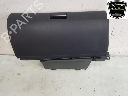Used Glove box Glove box MERCEDES-BENZ A-CLASS (W169) A 170 (169.032, 169.332) (116 hp) 16186169 16186169