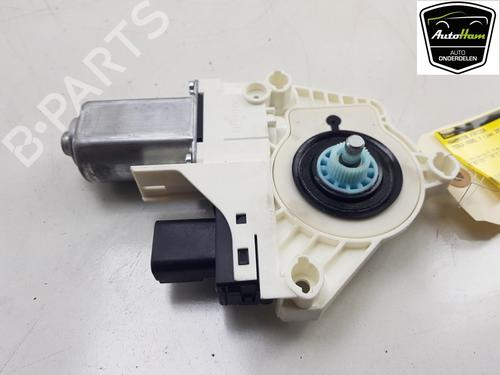 Used Electronic module TESLA MODEL Y (5YJY) EV (261 hp) 29061817