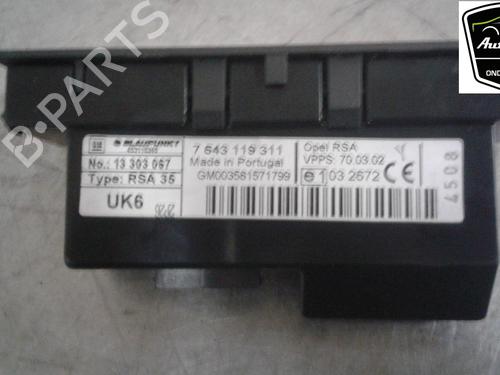 Used Switch OPEL ZAFIRA / ZAFIRA FAMILY B (A05) 1.7 CDTI (M75) (125 hp) 19666845