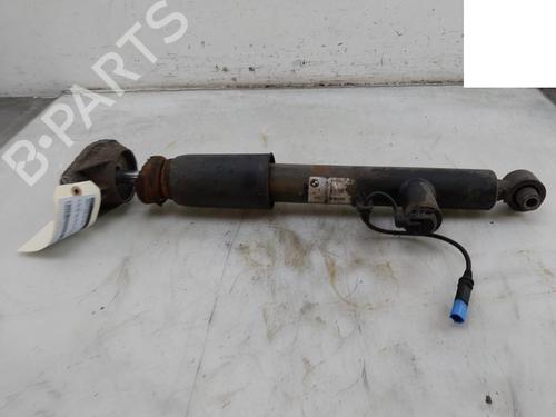 Used Right rear shock absorber BMW 3 Touring (F31) 325 d (218 hp) 29744010
