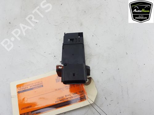 Used Mass air flow sensor Mass air flow sensor OPEL KARL (C16) 1.0 (75 hp) 12048341 12048341