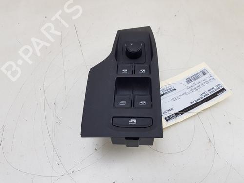 Used Switch SEAT ARONA (KJ7, KJP) 1.0 TSI (115 hp) 23897785