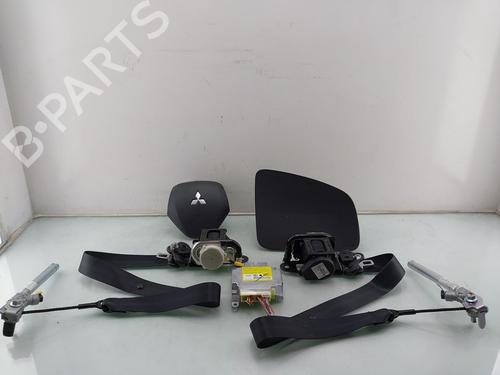 Used Airbag Kit MITSUBISHI MIRAGE / SPACE STAR VI Hatchback (A0_A) 1.2 (A03A) (80 hp) 29713173