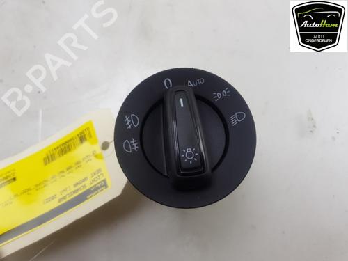 Used Headlight switch SEAT ARONA (KJ7, KJP) 1.0 TSI (95 hp) 15204682