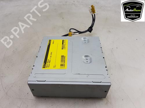 Used Radio TESLA MODEL S (5YJS) 75 (388 hp) 19667274