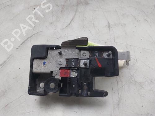 Used Fuse box Fuse box RENAULT TRAFIC III Van (FG_) 2.0 dCi 170 (FGMM, FGMV) (170 hp) 36405973 36405973