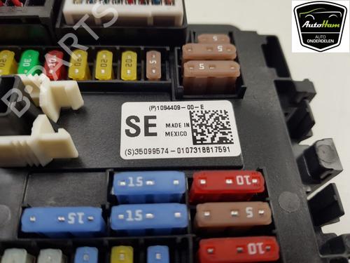 Fuse box TESLA MODEL S (5YJS) 75D AWD | BP17121887E1 