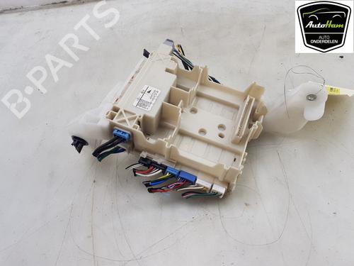 Used Fuse box PEUGEOT 108 1.0 VTi (69 hp) 21597778