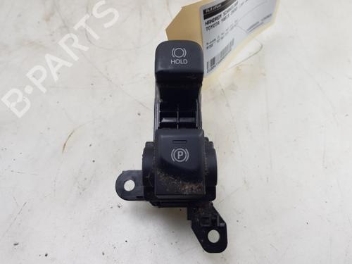 Used Switch Switch TOYOTA YARIS CROSS (MXP_) 1.5 Hybrid (MXPJ10) (116 hp) 24037883 24037883