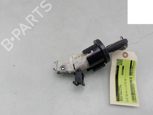 switch-renault-trafic-iii-van-fg_-2014-36640648 main image