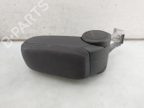 Used Armrest / Center console Armrest / Center console AUDI A3 Sportback (8PA) 1.4 TFSI (125 hp) 39742437 39742437