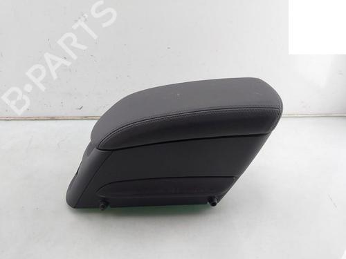 armrest-center-console-opel-meriva-b-mpv-s10-2010-2011-2012-2013-2014-2015-2016-2017-32443609 main image